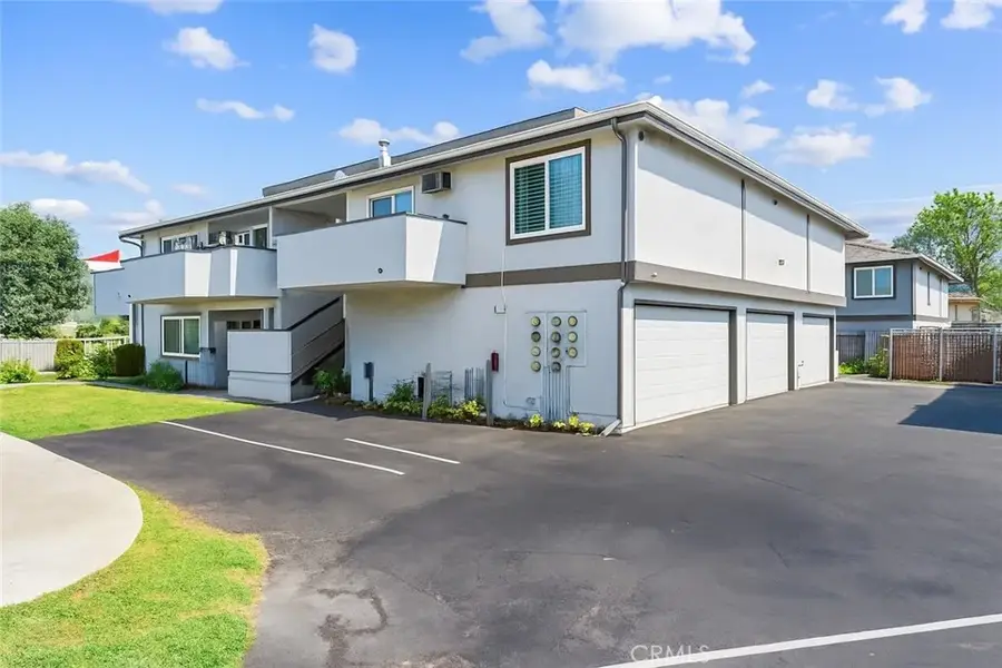 24521 Raymond, Lake Forest, CA 92630 - Image #3