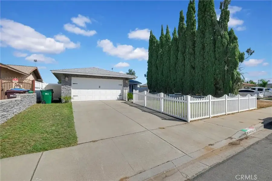 14696 Carla Jean Dr, Moreno Valley, CA 92553 - Image #2