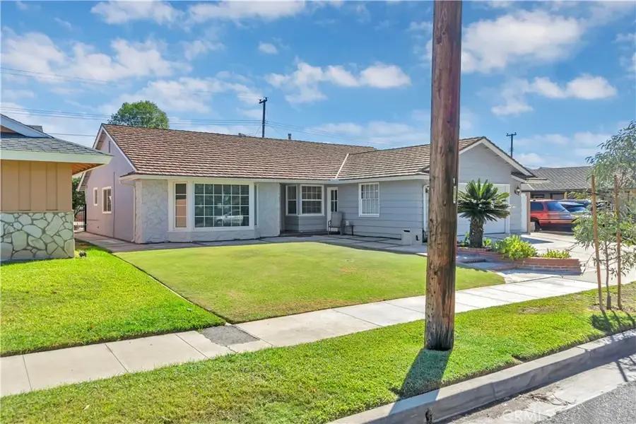 811 N Handy Street, Orange, CA 92867 - Image #2