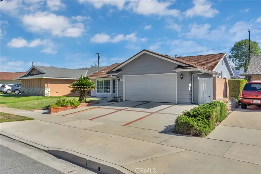 811 N Handy Street, Orange, CA 92867 - Image #3