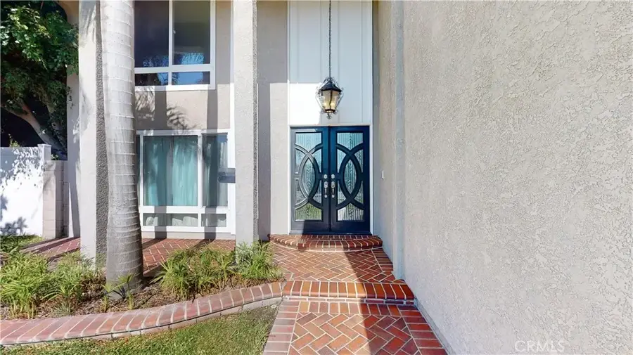 3560 Iris Cir, Seal Beach, CA 90740 - Image #3