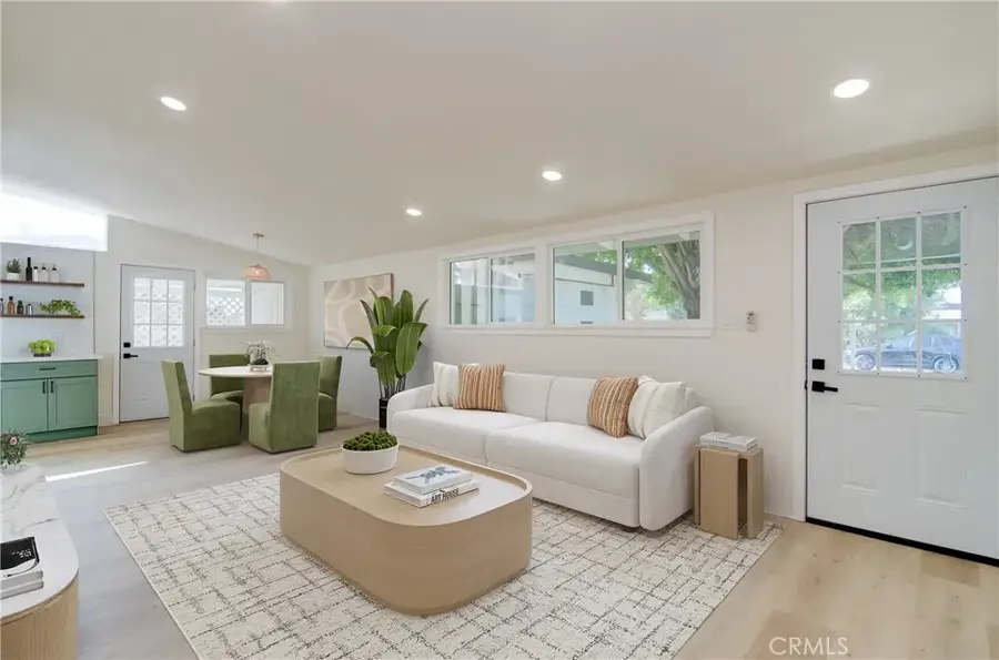 3881 Manchester Place, Riverside, CA 92503 - Image #2