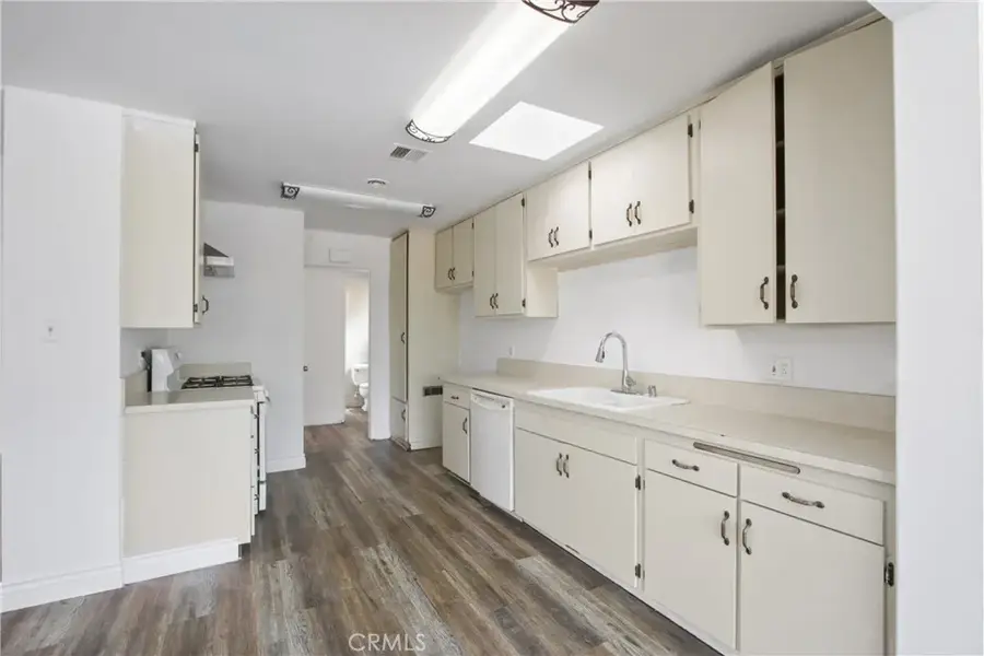 1924 Via Del Rio, Corona, CA 92882 - Image #3