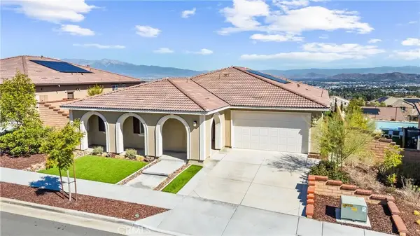 2553 Santa Fiora, Corona, CA 92882