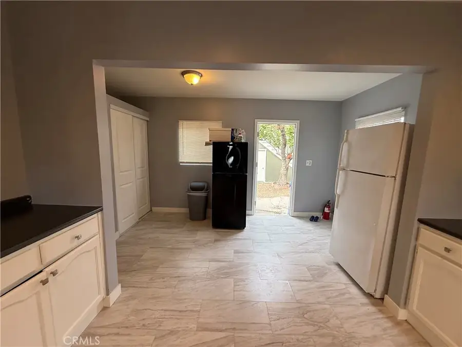 584 W 3rd, San Pedro, CA 90731 - Image #3