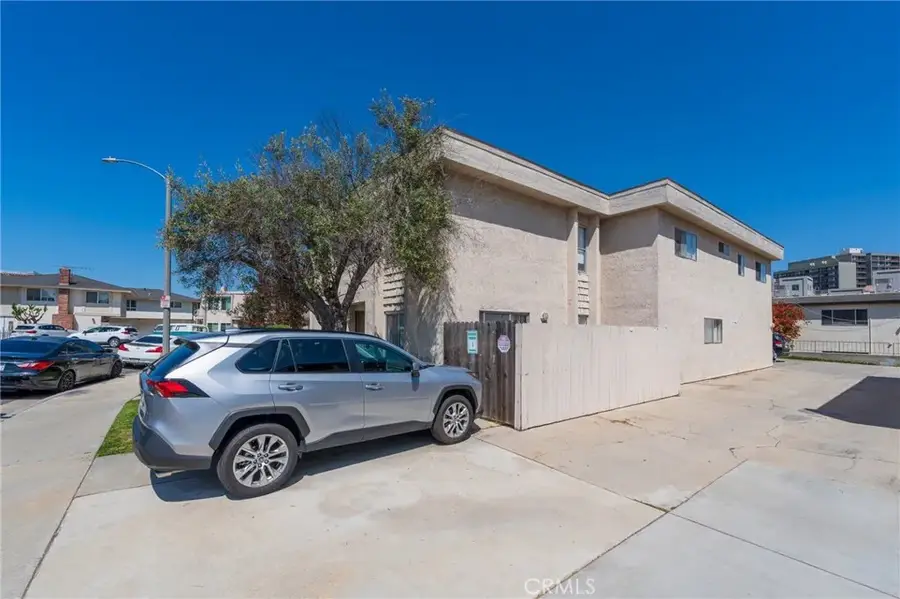 7831 Shaffer, Huntington Beach, CA 92648 - Image #3