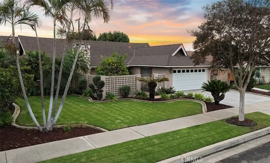 224 W Crystal View Avenue, Orange, CA 92865 - Image #2