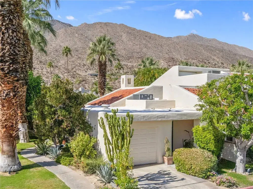 255 E Avenida Granada #211, Palm Springs, CA 92264 - Image #1