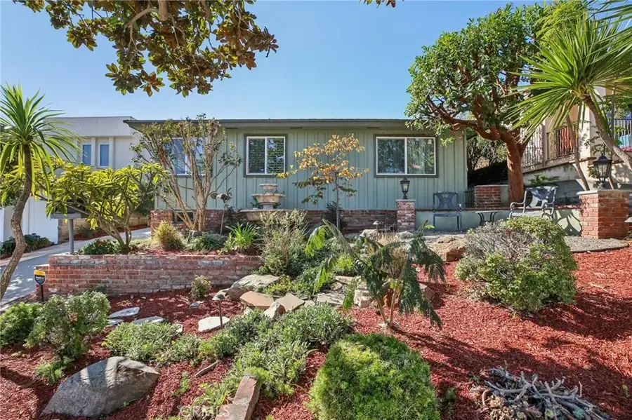 367 Ultimo, Long Beach, CA 90814 - Image #2