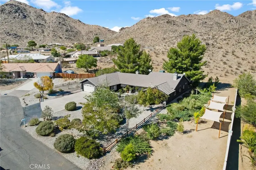 20058 Rancherias Lane, Apple Valley, CA 92307 - Image #3