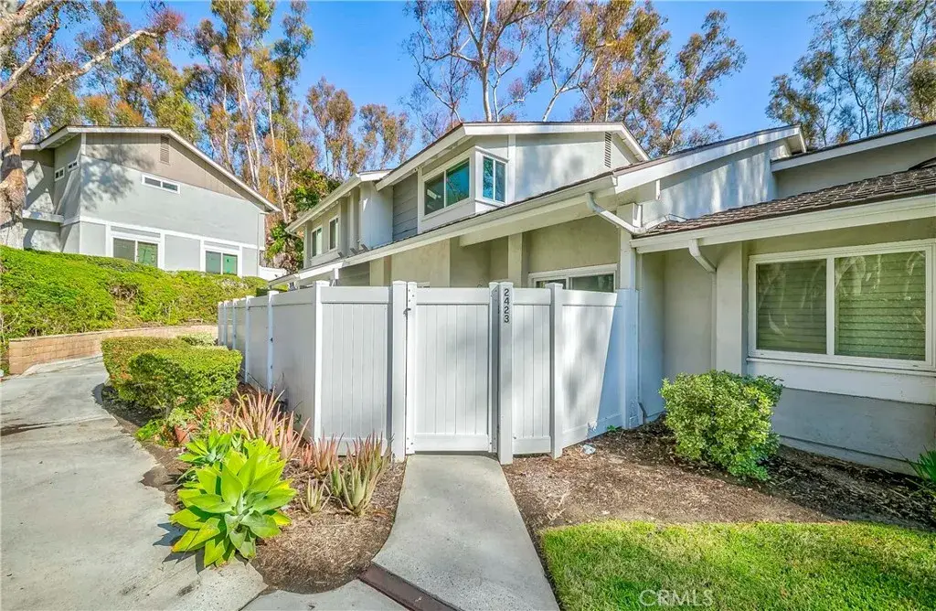 2423 Coventry Cir, Fullerton, CA 92833 - Image #1