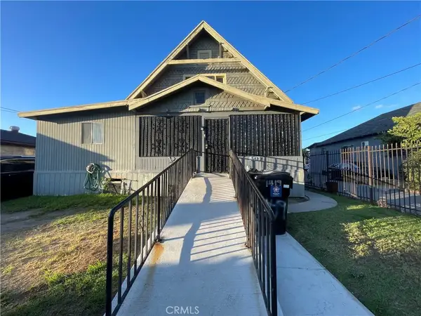 1419 E 61st Street East, Los Angeles, CA 90001