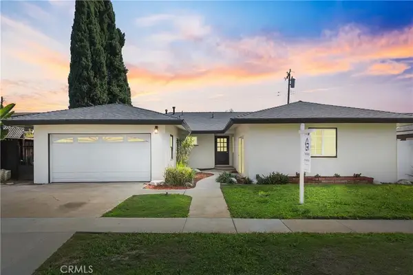14032 Woodlawn, Tustin, CA 92780