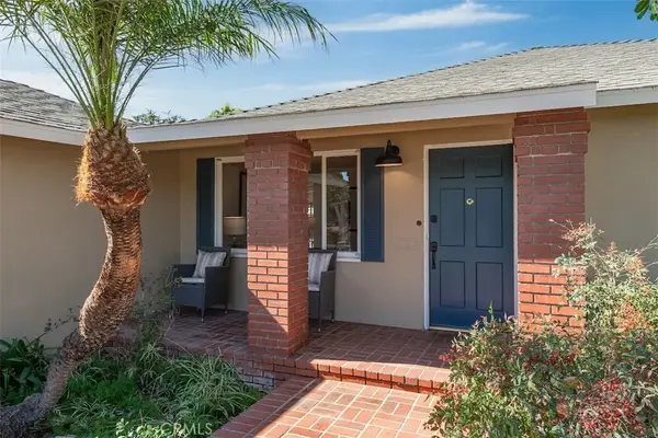 1951 Snowden Avenue, Long Beach, CA 90815