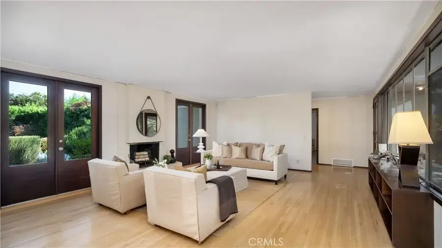 1895 N Arroyo, Pasadena, CA 91103 - Image #2