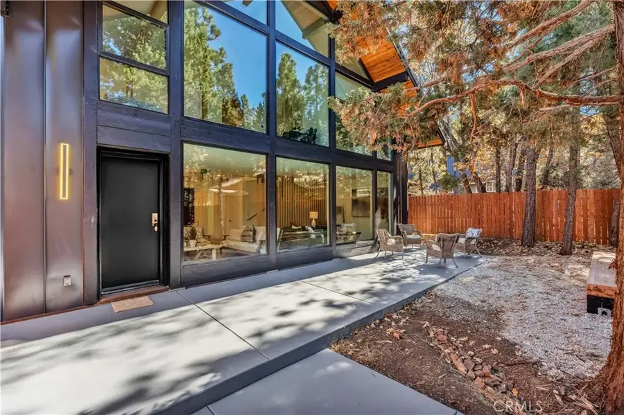 216 Leonard Lane, Sugarloaf, CA 92386 - Image #2
