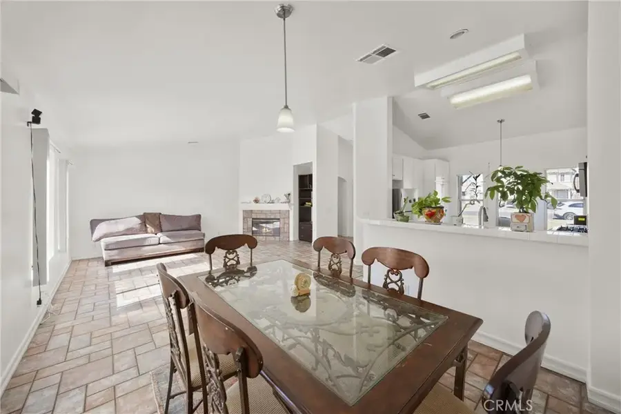 711 Myrtle, Perris, CA 92571 - Image #3