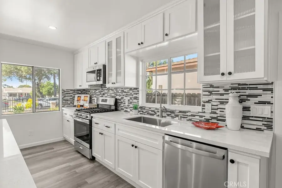 11016 Inez, Whittier, CA 90605 - Image #3