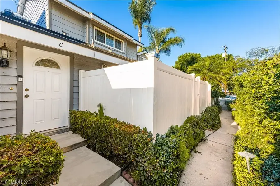 1062 Walnut Street #C, Tustin, CA 92780 - Image #3