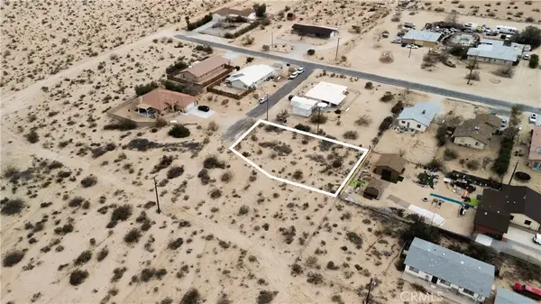 207 Indian Circle, 29 Palms, CA 92277