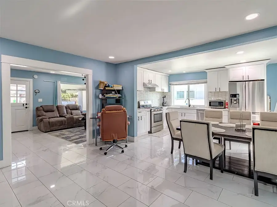 1130 W Chestnut, Santa Ana, CA 92703 - Image #3