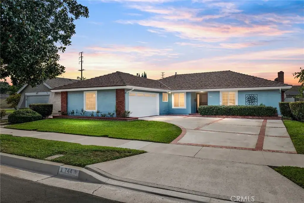 744 E Meadowbrook, Orange, CA 92865 - Image #1