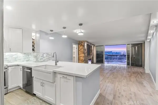 700 E Ocean Boulevard #1208, Long Beach, CA 90802