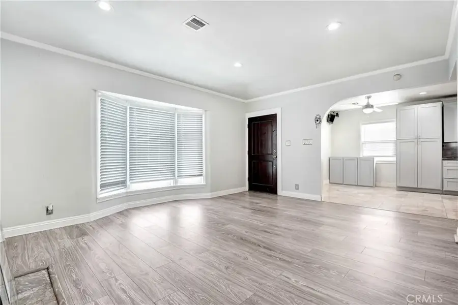 8843 S Wilton Place, Los Angeles, CA 90047 - Image #3