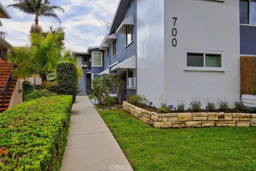 700 E Carson Street East #4, Long Beach, CA 90807 - Image #2