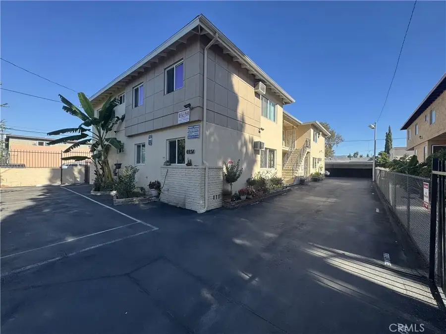 6934 Hinds, North Hollywood, CA 91605 - Image #3