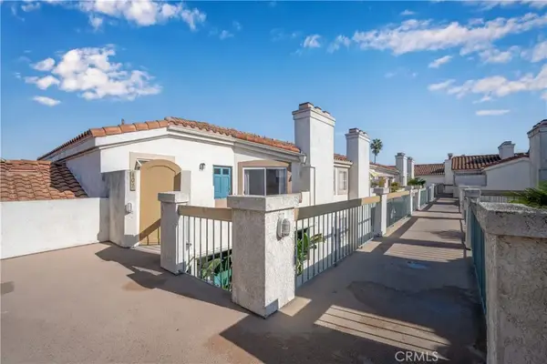 3605 E Anaheim #407, Long Beach, CA 90804