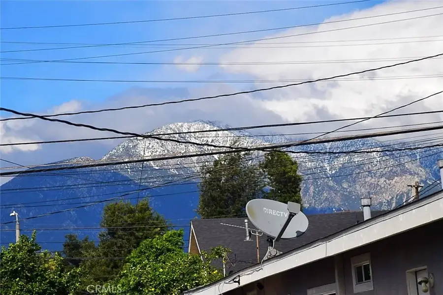 416 W Park, Ontario, CA 91762 - Image #3