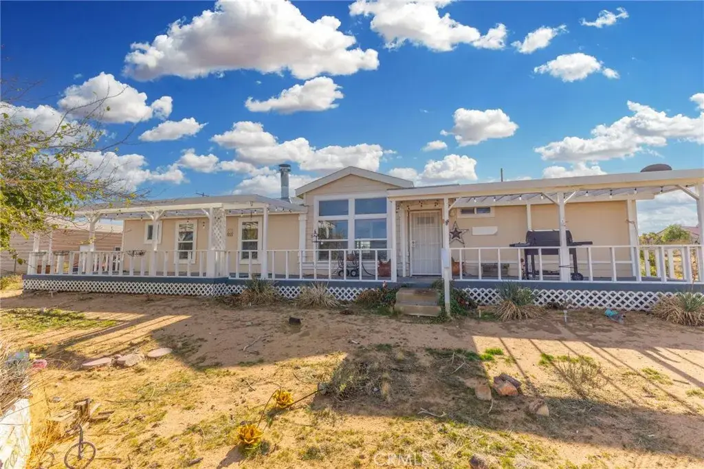 324 Anita Road, Landers, CA 92285 - Image #1