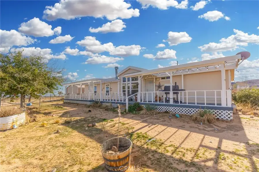 324 Anita Road, Landers, CA 92285 - Image #2