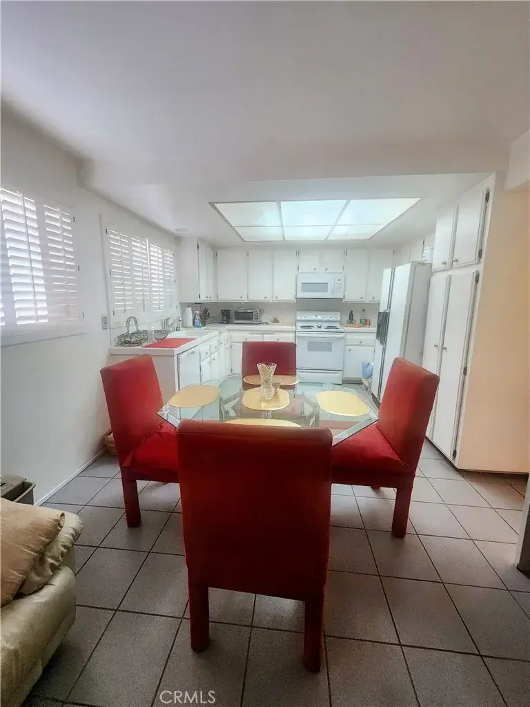 2 Lincoln Court, Buena Park, CA 90620 - Image #3