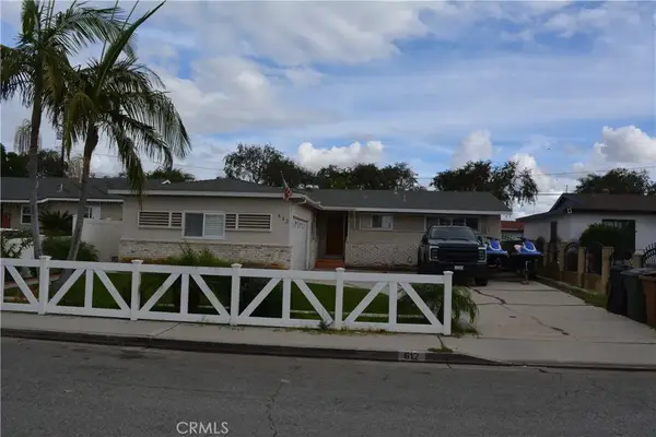 612 Newkirk, Fullerton, CA 92832