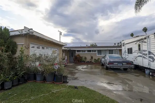 2310 S Olive, Santa Ana, CA 92707