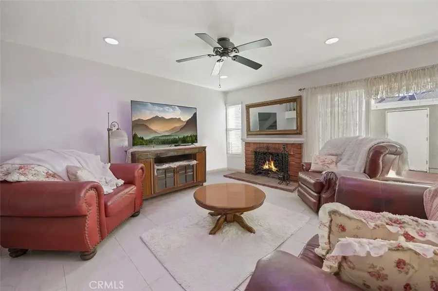 21107 Via Arnaz, Yorba Linda, CA 92887 - Image #3