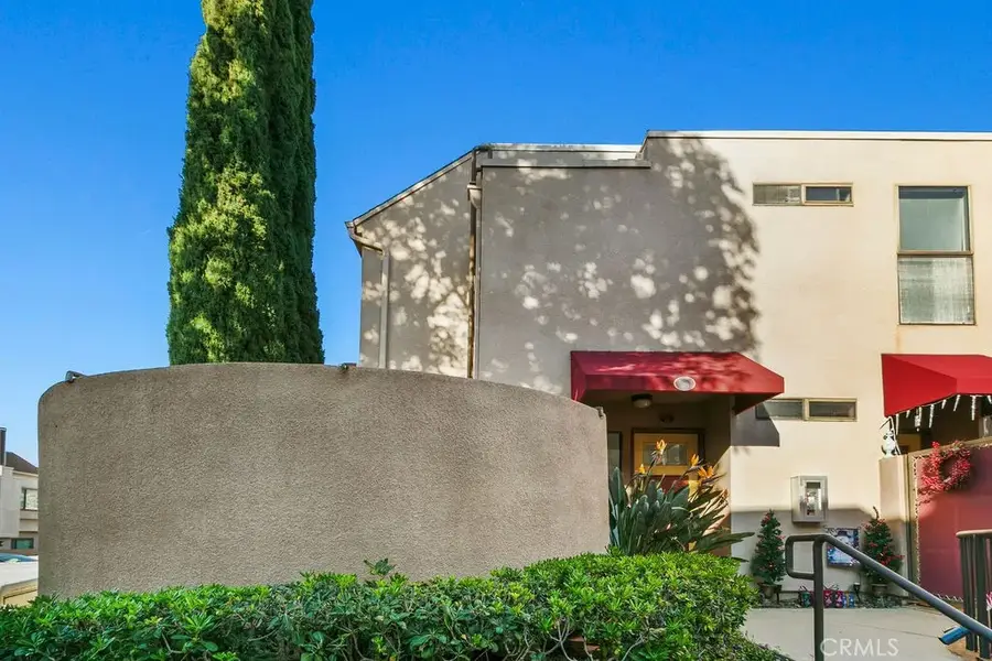 25761 Le Parc, Lake Forest, CA 92630 - Image #2
