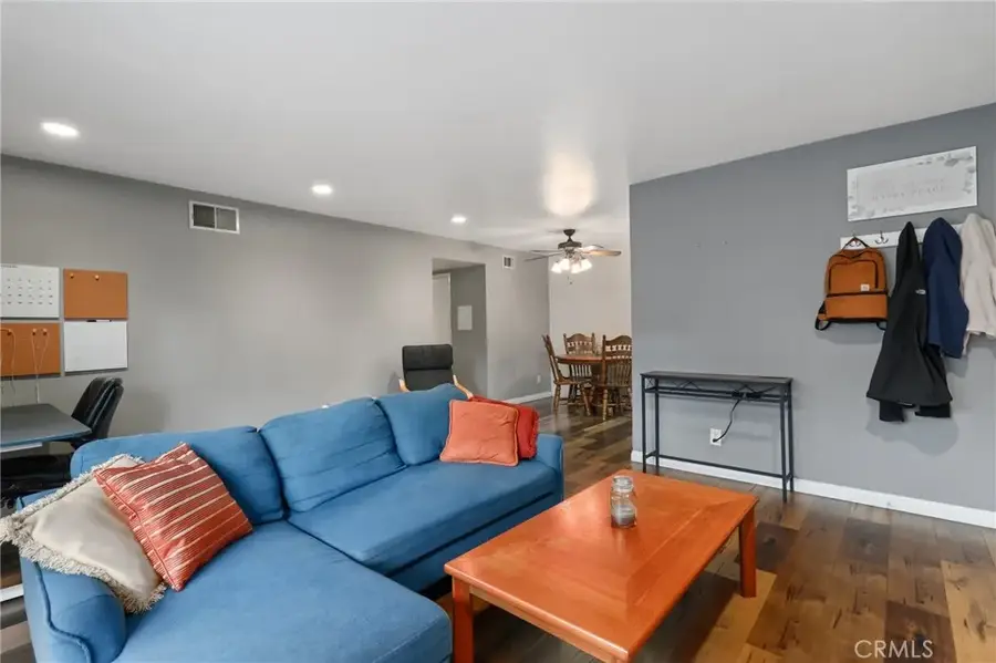 1094 Cabrillo Park #A, Santa Ana, CA 92701 - Image #3