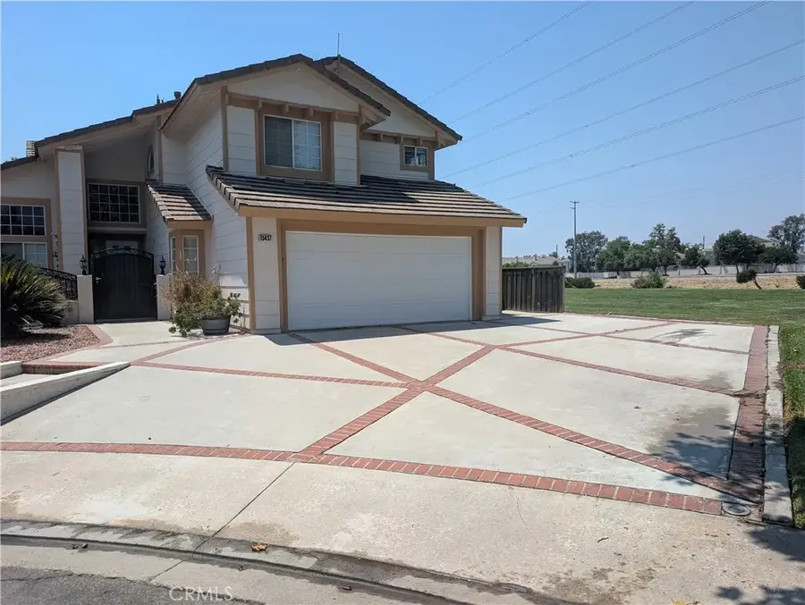 13437 Chrystal Court, Fontana, CA 92336 - Image #3