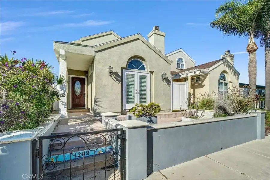 1209 Huntington Street, Huntington Beach, CA 92648 - Image #2