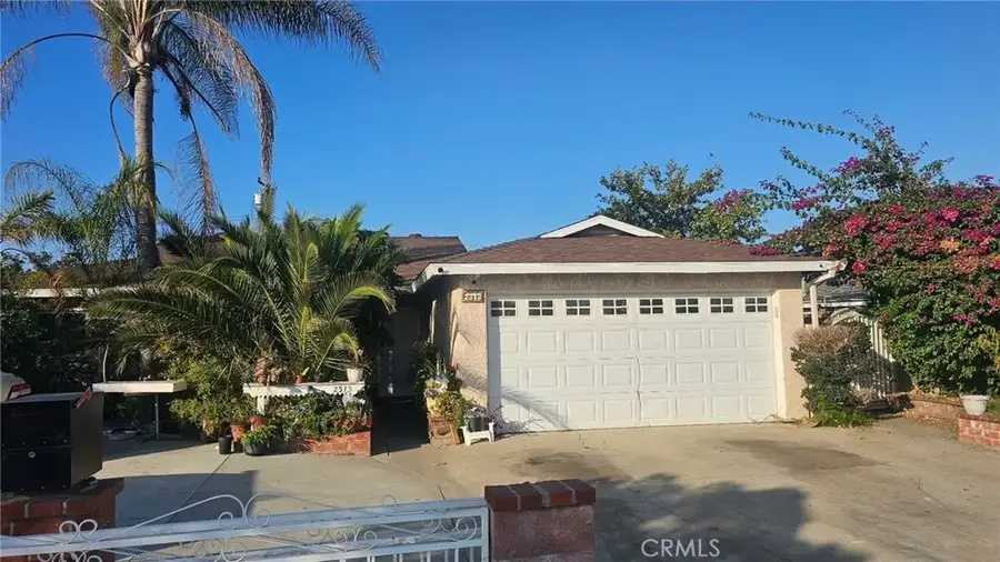 2313 Downie Place, Santa Ana, CA 92706 - Image #2