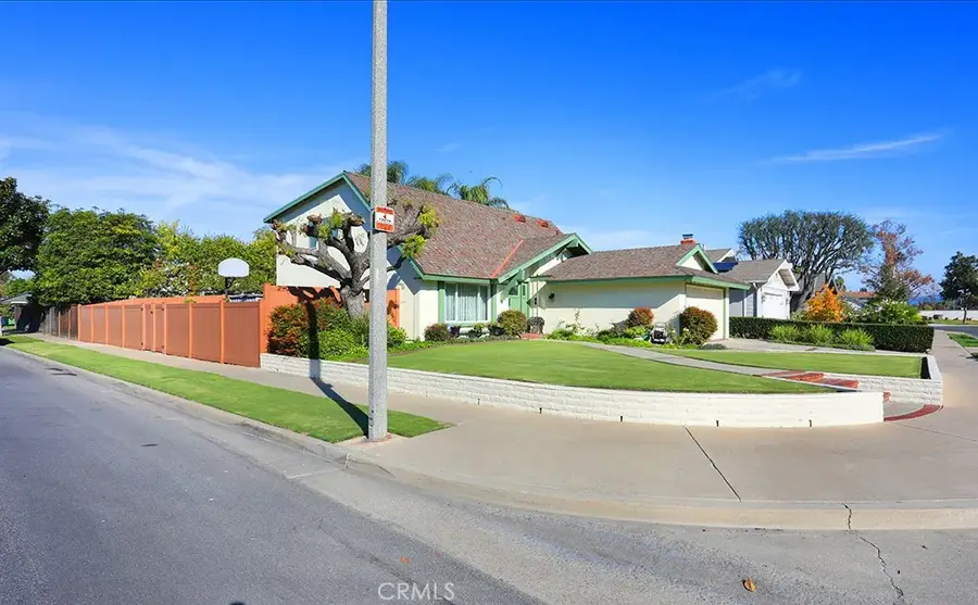 14781 Bridgeport, Tustin, CA 92780 - Image #3