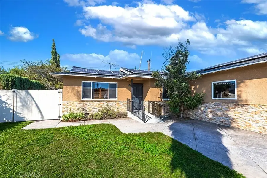11817 Singleton, La Mirada, CA 90638 - Image #2