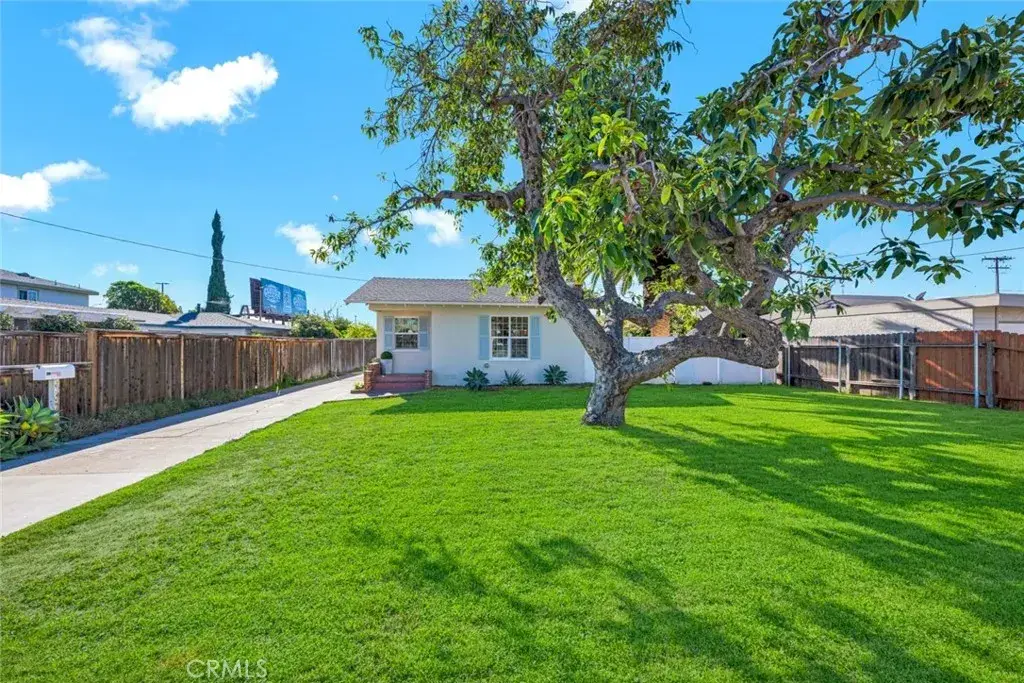 3004 E Pearl Avenue, Orange, CA 92869 - Image #1