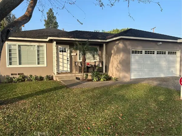 937 E Mayfair Avenue, Orange, CA 92867