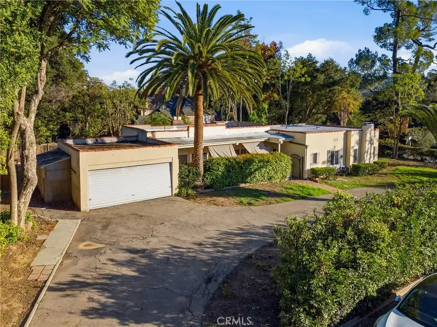 929 Descanso Drive, La Canada Flintridge, CA 91011 - Image #2