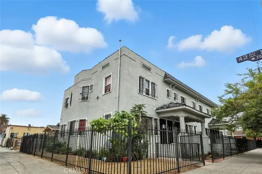 4302 S Hoover Street, Los Angeles, CA 90037 - Image #2