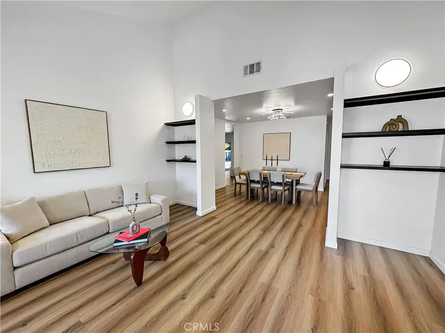 12930 Gilmore Avenue, Los Angeles, CA 90066 - Image #2